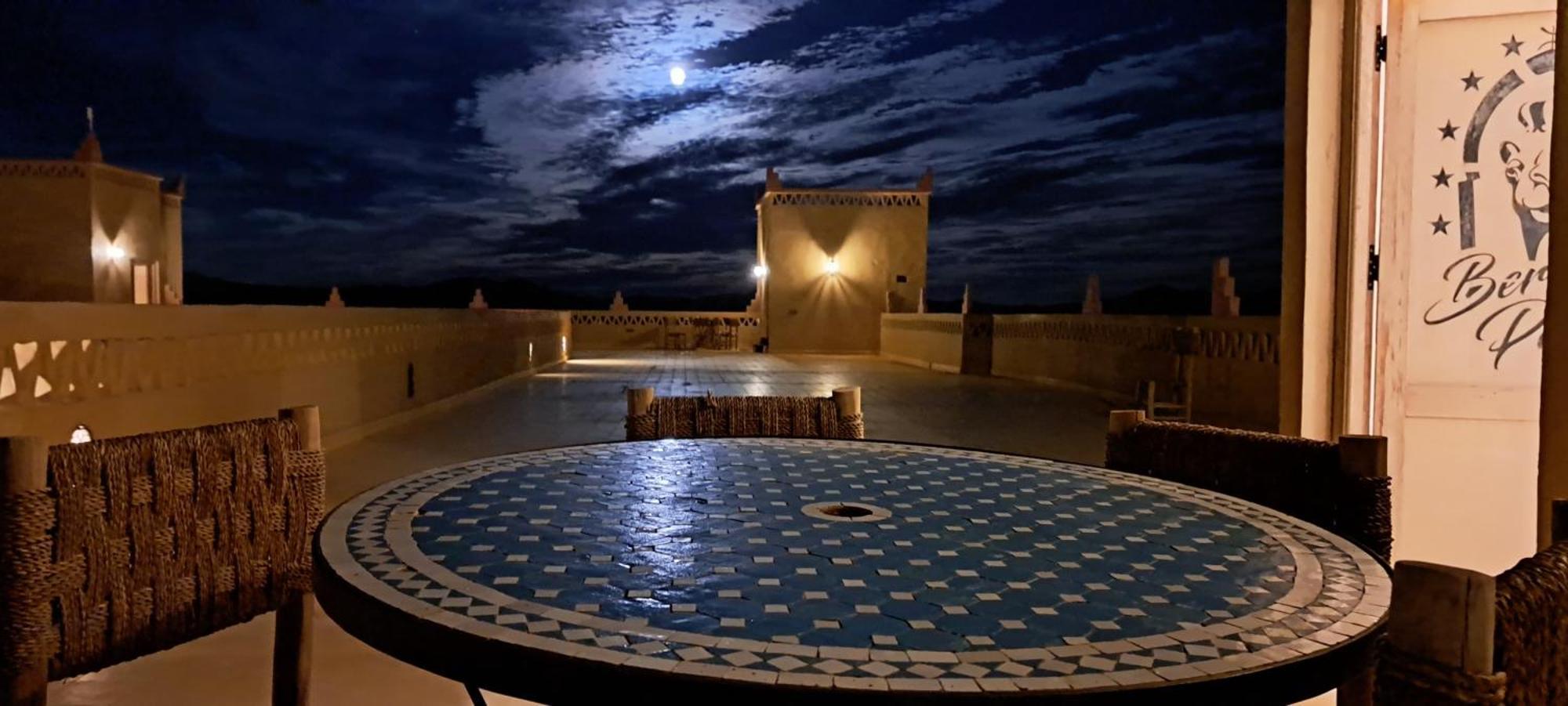 Berber Palace Merzouga Buitenkant foto