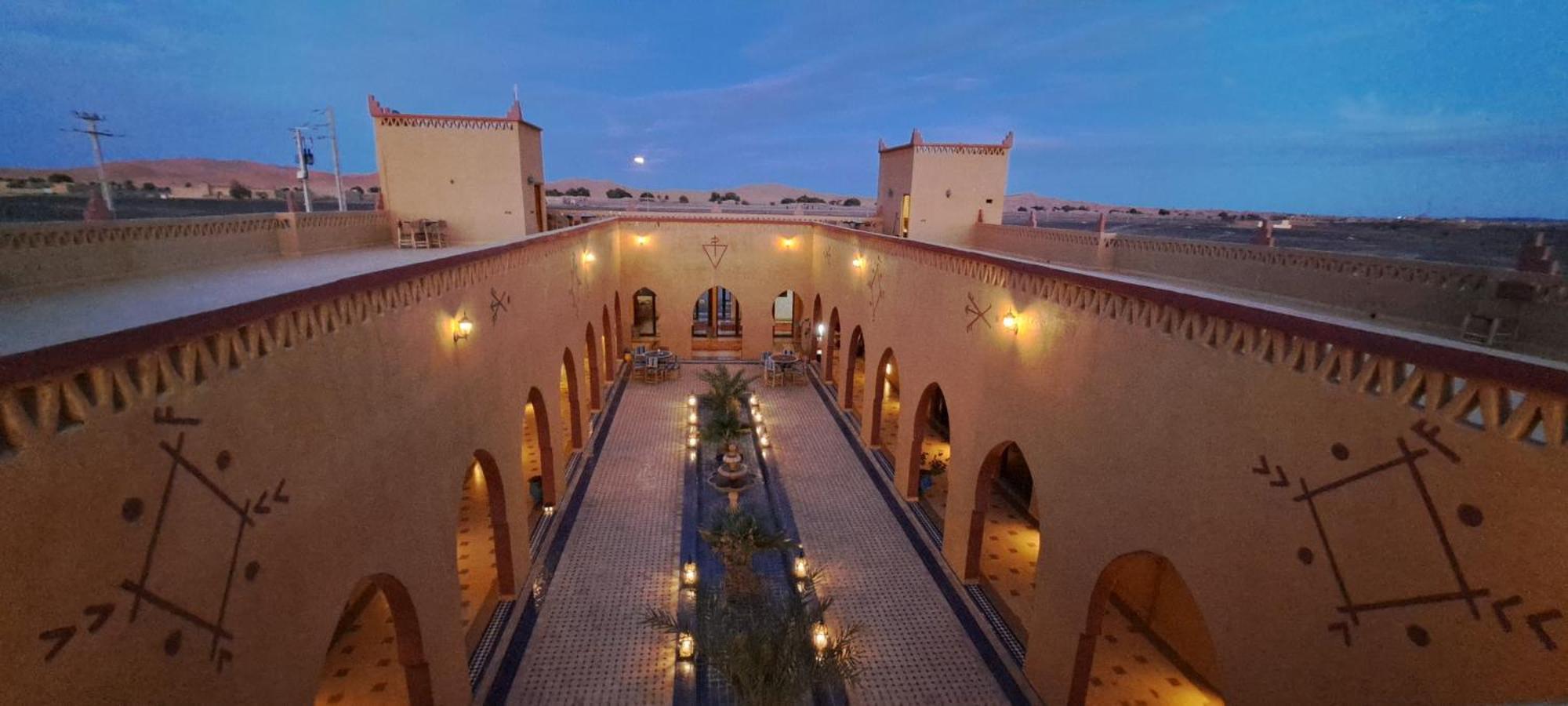 Berber Palace Merzouga Buitenkant foto